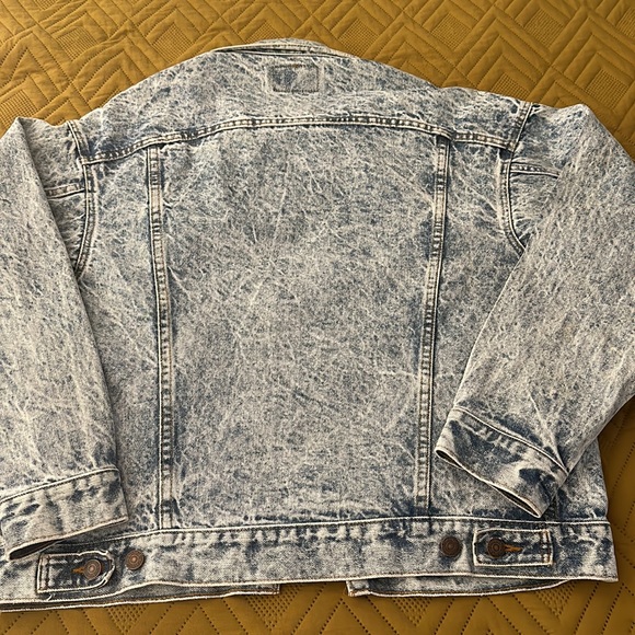 80’s Vintage Levi’s Jacket - Picture 5 of 6